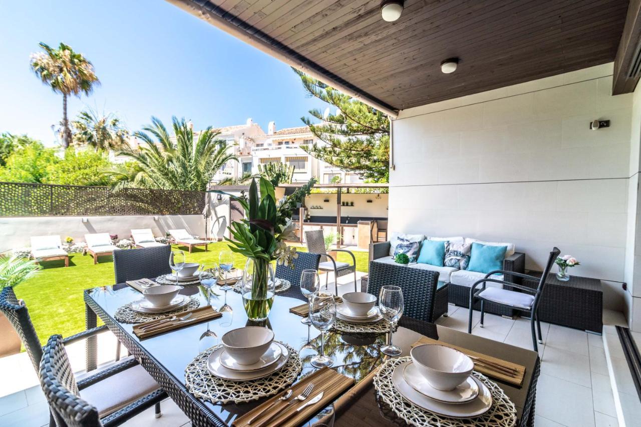 Villa Vacation Marbella I Riviera Del Sol, Private Pool, Jacuzzi, Walking Distance To The Malaga