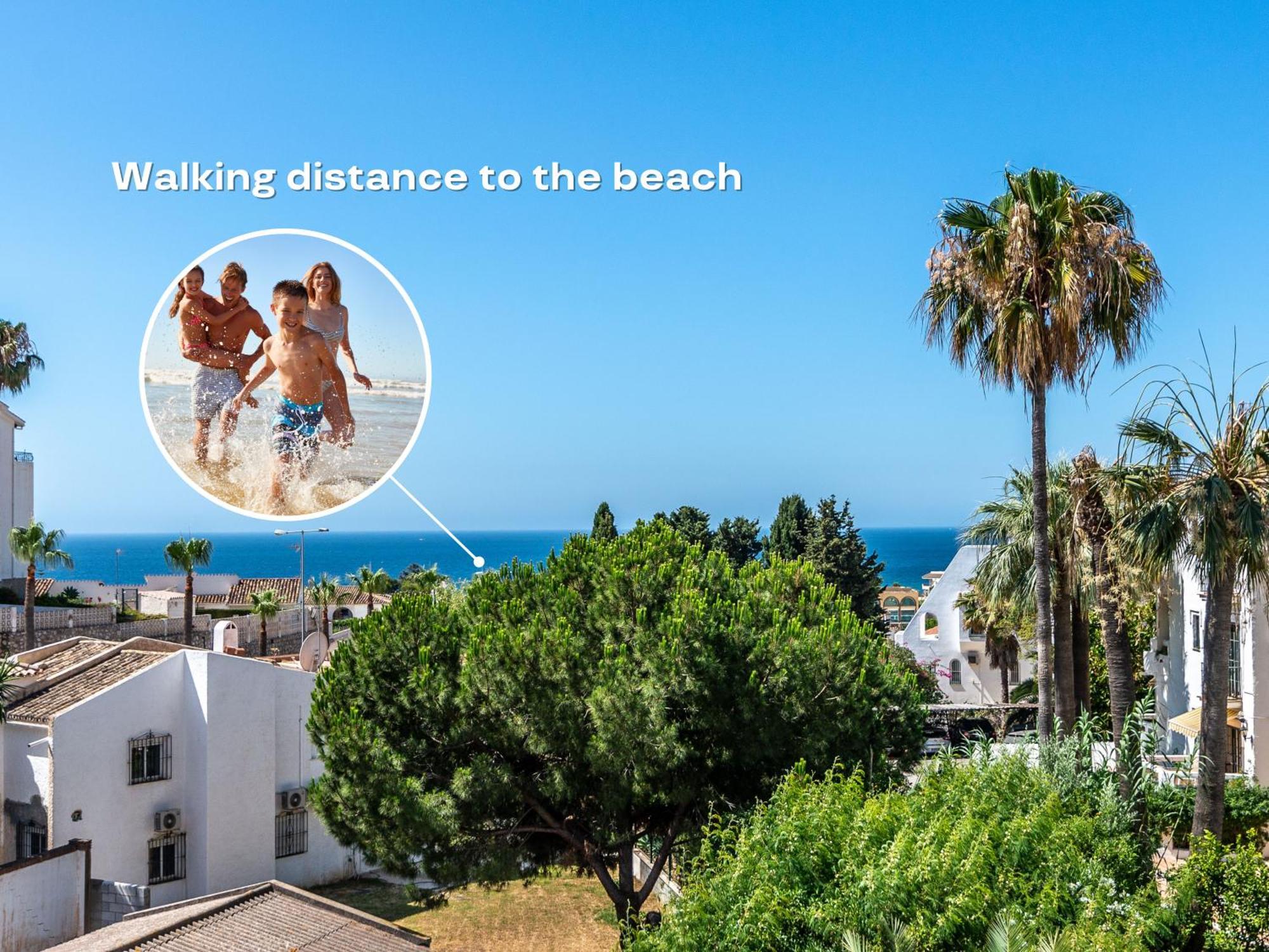 Villa Vacation Marbella I Riviera Del Sol, Private Pool, Jacuzzi, Walking Distance To The Malaga